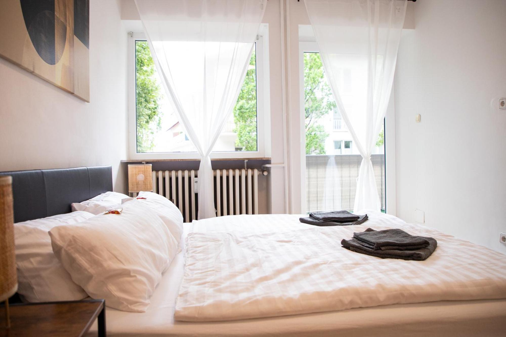 Me Living Bad Pyrmont Innenstadt 10 Meter Balkon Exteriör bild